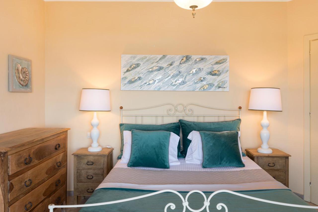 Dendrilia Villa & Suite By Rodostamo Collection Kassiopi Dış mekan fotoğraf