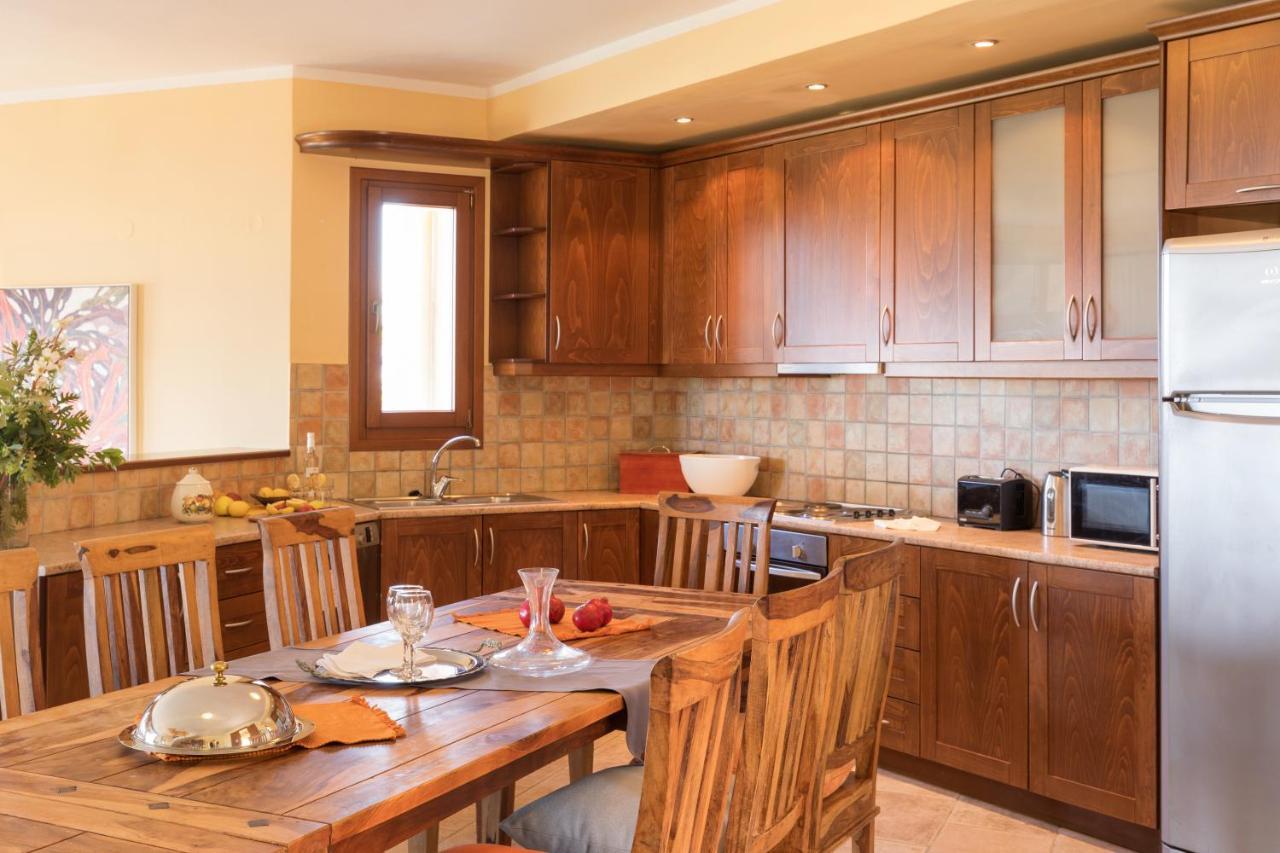 Dendrilia Villa & Suite By Rodostamo Collection Kassiopi Dış mekan fotoğraf